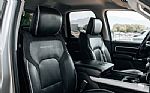 2020 1500 Laramie Thumbnail 48