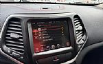 2014 Cherokee Thumbnail 29