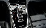 2023 Panamera Thumbnail 32