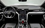 2022 Urus Thumbnail 32