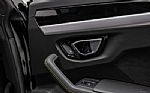 2022 Urus Thumbnail 99