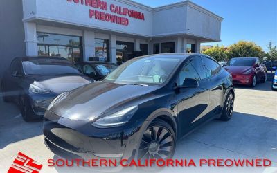 Photo of a 2022 Tesla Model Y Performance SUV for sale