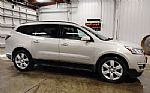 2017 TRAVERSE Thumbnail 2