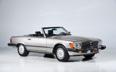 Photo of a 1988 Mercedes-Benz 560-Class for sale