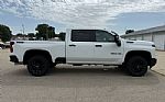 2026 Silverado 2500HD Thumbnail 4