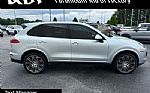 2017 Cayenne Thumbnail 7