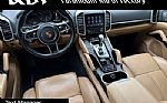 2017 Cayenne Thumbnail 17