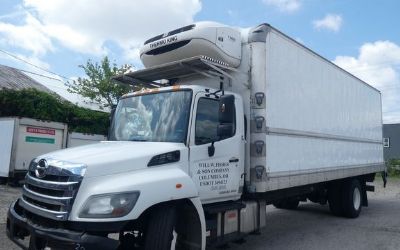 Photo of a 2019 Hino 268 26950 GVW ...under CDL for sale