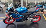 2027 RSV4 1100 Thumbnail 2
