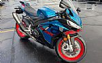 2027 RSV4 1100 Thumbnail 7