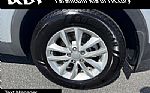 2017 Sorento Thumbnail 9