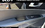 2017 Sorento Thumbnail 12