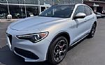 2022 Stelvio Thumbnail 1