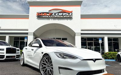 Photo of a 2022 Tesla Model S Plaid Sedan for sale