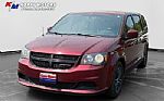 2017 Grand Caravan Thumbnail 1