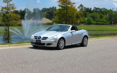 Photo of a 2005 Mercedes-Benz SLK 350 Low Miles, Retractable Hardtop for sale