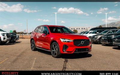 Photo of a 2022 Volvo XC60 B5 R-Design SUV for sale