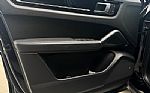 2023 Cayenne Platinum Edition Thumbnail 7