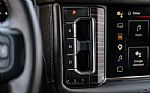 2024 Yukon XL Thumbnail 54