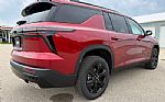 2027 Traverse Thumbnail 5
