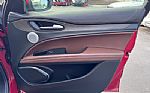 2020 Stelvio Thumbnail 36
