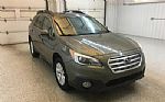 2017 Outback Thumbnail 2
