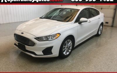 Photo of a 2020 Ford Fusion SE Repairable Hail Damage for sale