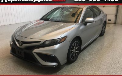 Photo of a 2021 Toyota Camry SE Repairable Hail Damage for sale