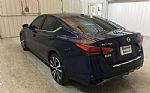 2022 Altima Thumbnail 3