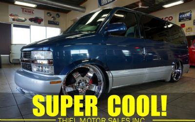 1999 Chevrolet Astro Super Cool - Show Van - Custom Wheels & Air-Ride!