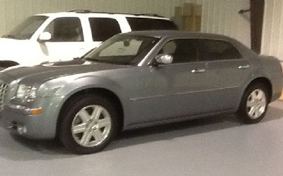 2006 Chrysler 300 4 DR. Sedan