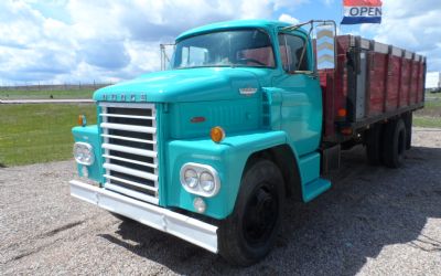 1961 Dodge C500 Grain BOX With Hoist