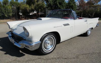 1957 Ford Thunderbird 