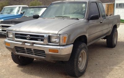 1988 Toyota Tacoma Extended Cab 4X4 Pickup