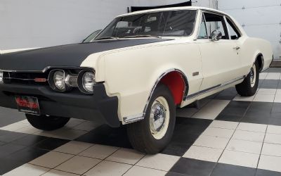 1967 Oldsmobile 442 Sports Coupe 