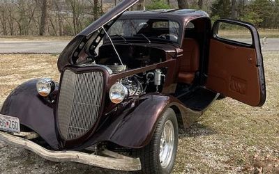 1934 Ford 3 Window 2 DR. Coupe