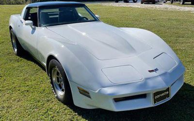 1980 Chevrolet Corvette 350 V8 Automatic Glass Top