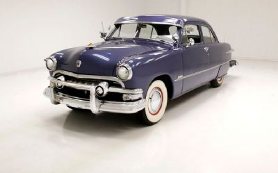 1951 Ford Custom Deluxe 