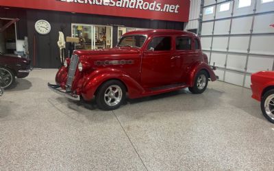 1935 Plymouth Sedan 