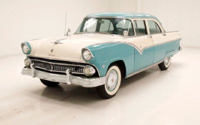 1955 Ford Fairlane Town Sedan 