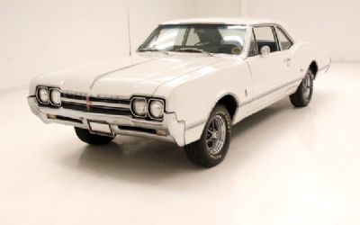 1966 Oldsmobile Cutlass Coupe 