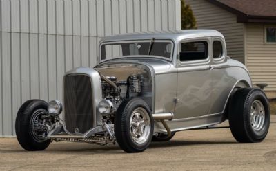 1932 Ford 5 Window Highboy Hot Rod