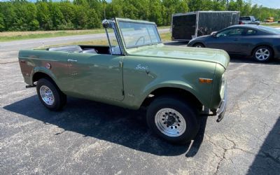 1971 International Scout 800B Sold (2 Tops)