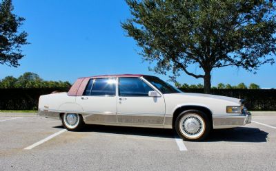 1990 Cadillac Fleetwood Sixty Special 