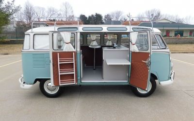 1969 Volkswagen Type II Van Samba 