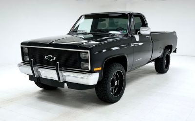 1986 Chevrolet K-10 Long Bed Pickup 