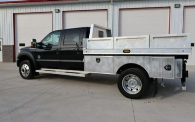 2015 Ford F-550 Super Duty 4X4 4DR Crew Cab 176.2 200.2 In. WB