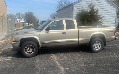 2004 Dodge Dakota SLT