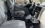 2014 Durastar 4400 Box Truck Thumbnail 9