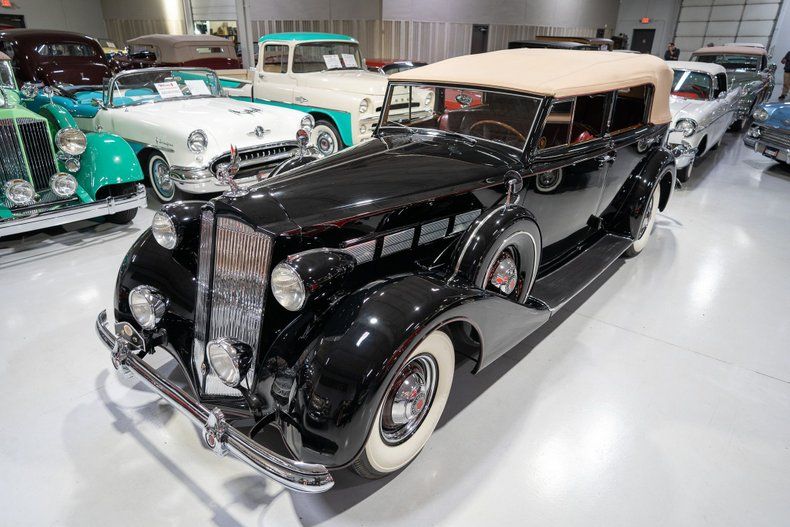 1937 Super Eight Convertible Sedan Image